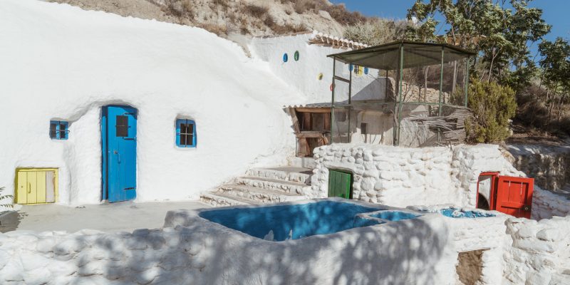 al jatib_cueva baza (6)