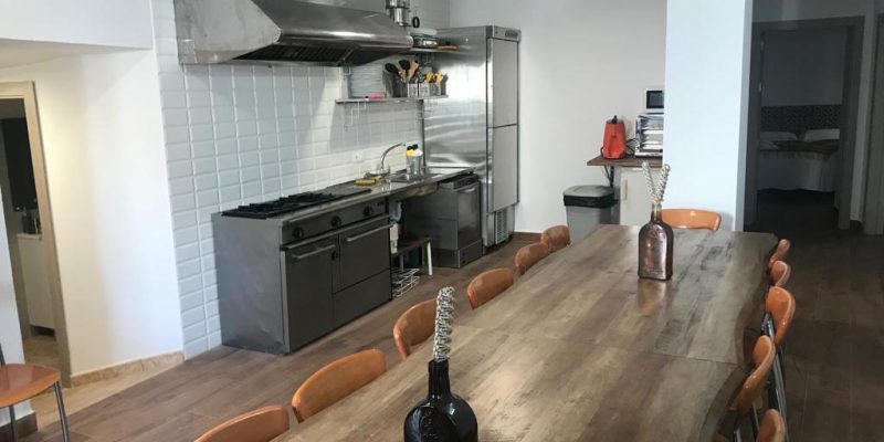 casa rural Geoparque Granada comedor para 18 personas