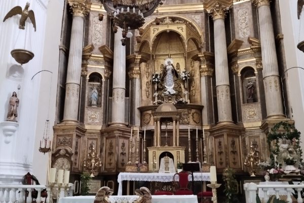 parroquia-santa-maria-orce-altar