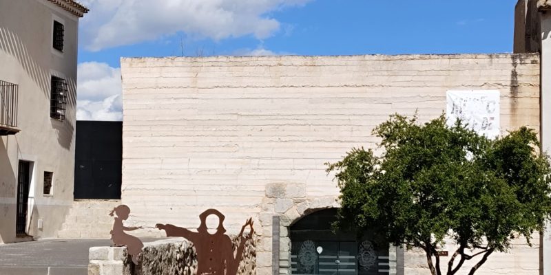 torre-homenaje-huescar-entrada
